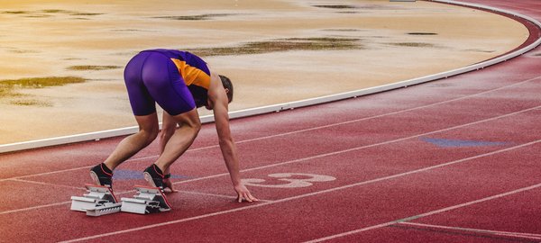 Comment intégrer des séances de yoga dans un programme de fitness pour les athlètes pratiquant le basket-ball?